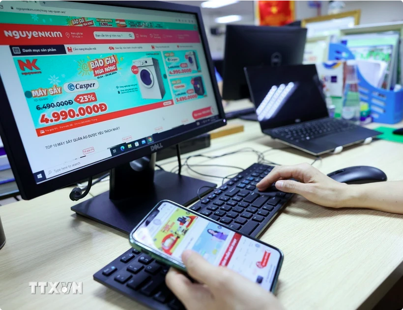 Xử lý vi phạm trên nền tảng số: Sửa đổi pháp lệnh để phù hợp với tình hình mới?