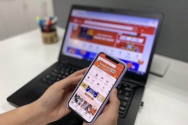 Sàn thương mại điện tử sẽ nộp thuế thay người bán hàng online từ 1/7