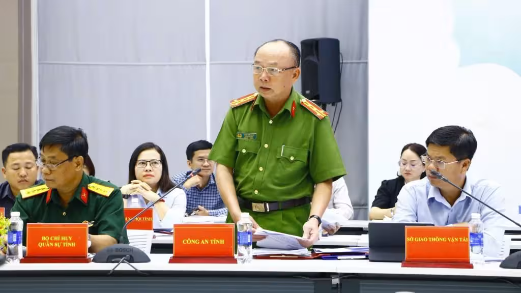Công an Bình Dương triệt phá một đường dây lừa đảo qua mạng, thu lời bất chính lên đến 100 tỷ đồng
