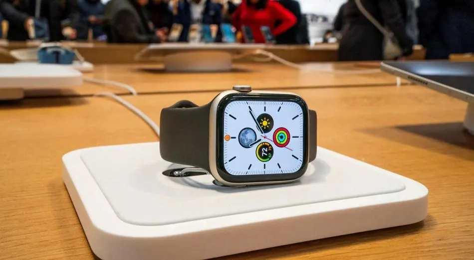 Apple đối mặt với vụ kiện về tuyên bố 