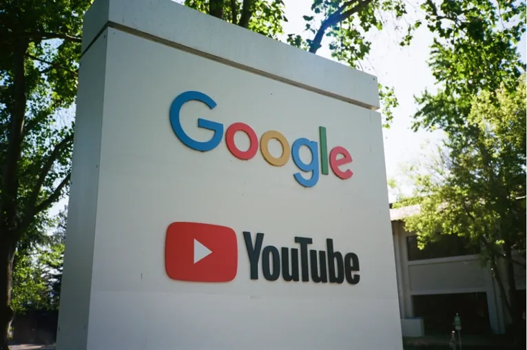 Big Tech phản đối việc YouTube được miễn trừ khỏi lệnh cấm mạng xã hội đối với trẻ em
